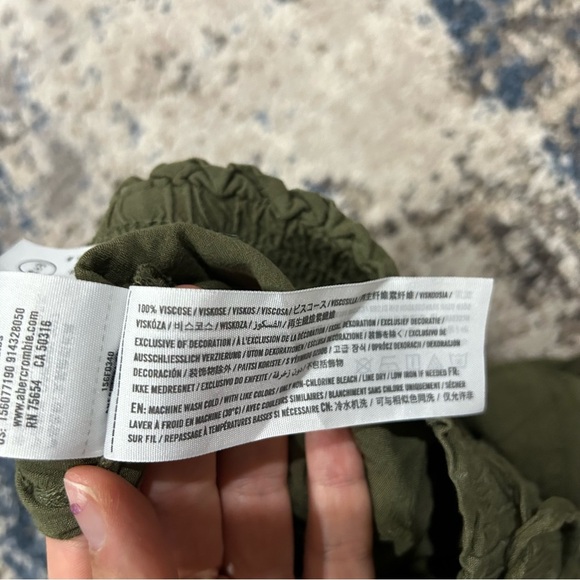 Abercrombie & Fitch Green Paper Bag Wide Leg Sweatpants Size Medium - Picture 5 of 10